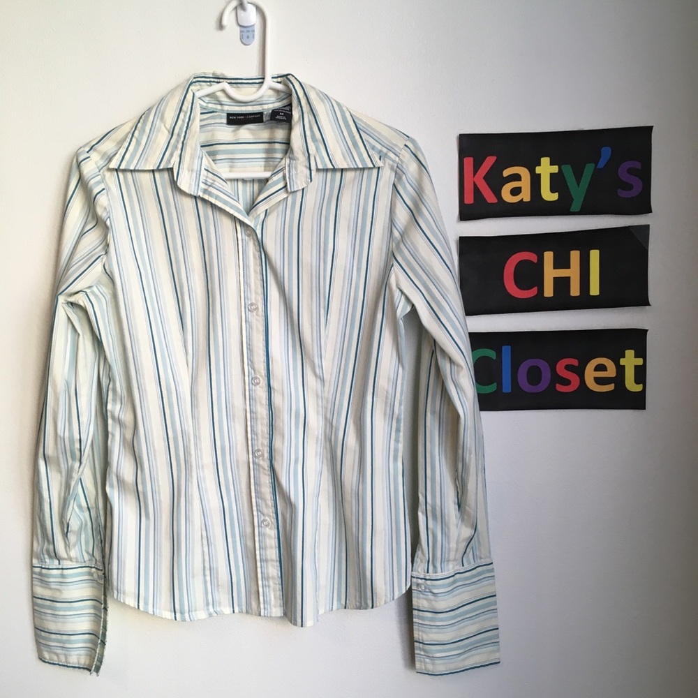 New York & Company Long Sleeve Button Down M